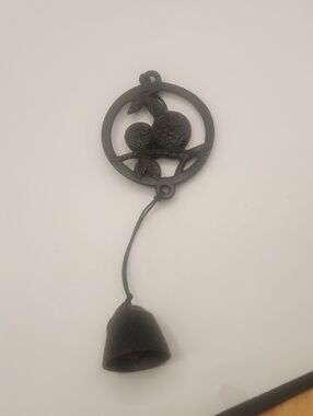 Japanese Kotobuki owls on a branch wind chime. Black, Made in Japan